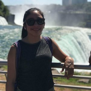 Meet your Posher, Jasmine